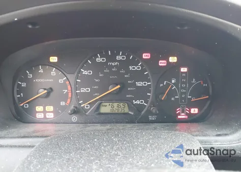 2002 Honda Odyssey Ex-L from USA, damaged, VIN 5FNRL187X2B050902